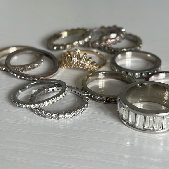 12 Rings - Picture 4 of 8